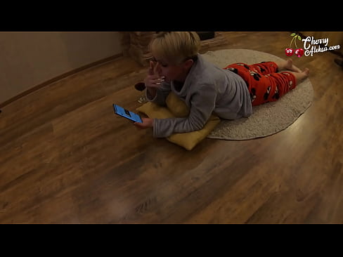 ❤️ Crazy Blond Suig Groot Piel Suig en bons Daarop - Anale Seks ❤ Seksvideo by porn af.killvs.top ❤
